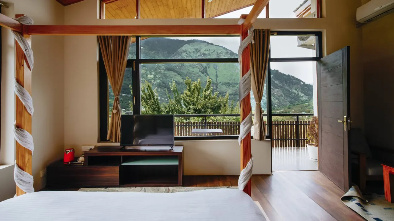 Master Bedroom with Balcony